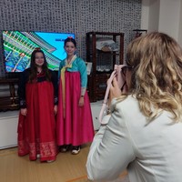 PROMĚŇ SE V KOREJCE! PROMĚŇ SE V KOREJCE!